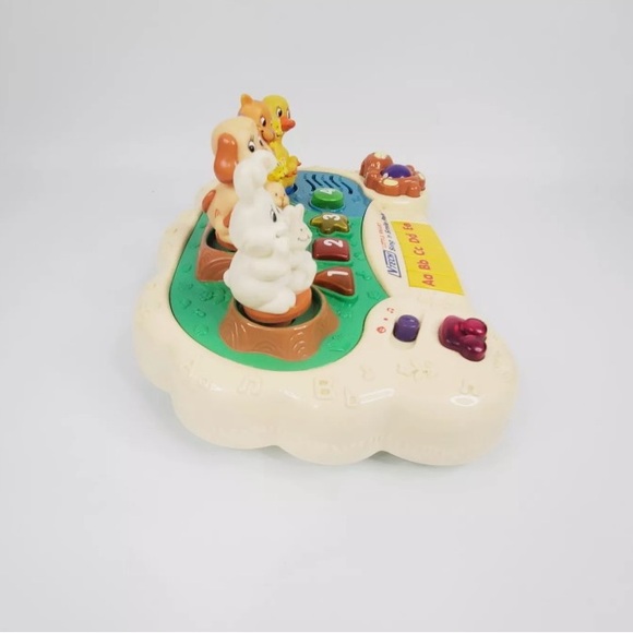 VTech Little Smart SING N SMILE PALS Musical Keyboard - 4 Melodies 4 Animals - Picture 6 of 10